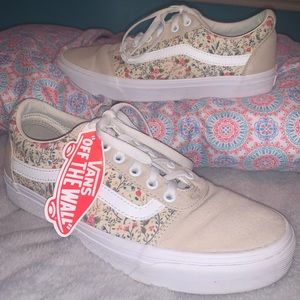 OLD SKOOL FLORAL VANS  9.5 (W)